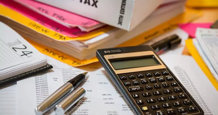 calculator venituri taxe calcule salarii impozit pixabay.com