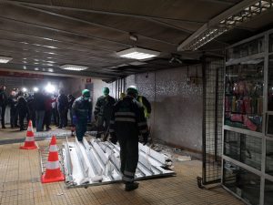 Demolare spatii comerciale metrou