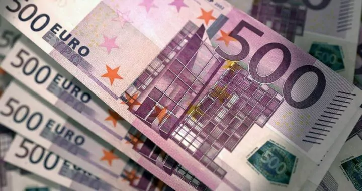 500 de euro, bani, bancnota, valuta, money, spalare de bani, infractiune, furt, evaziune fiscala