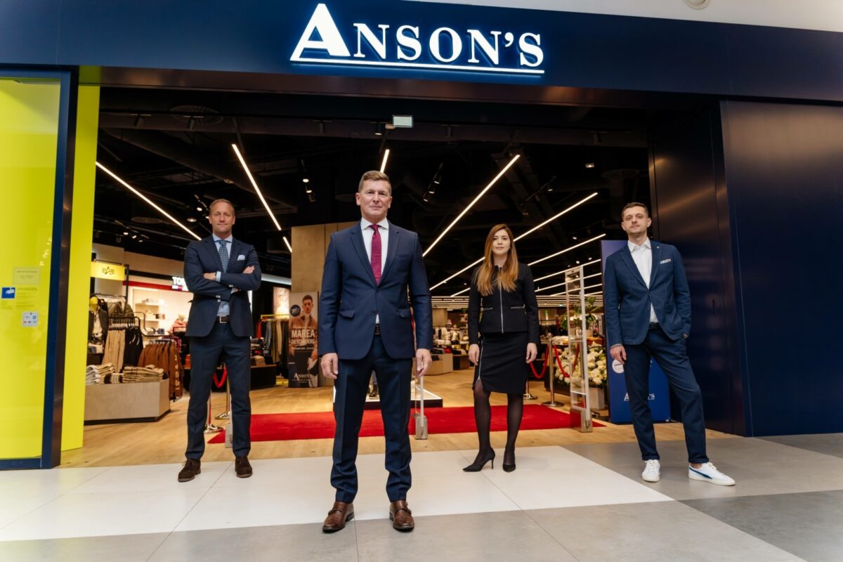Prestigious pardon owner Germanii de la Anson's au deschis ieri, în Sun Plaza, primul magazin din  Europa Centrală și de Est