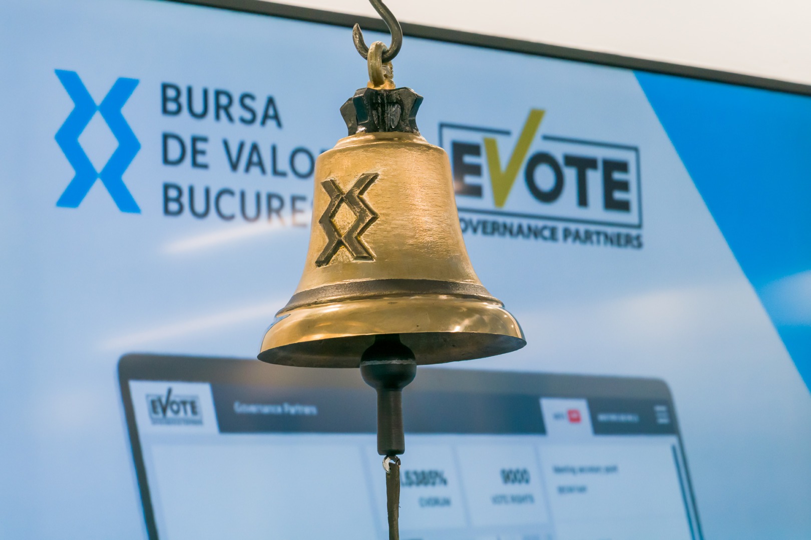 1. Bursa de Valori București continuă procesul de digitalizare alături de eVOTE