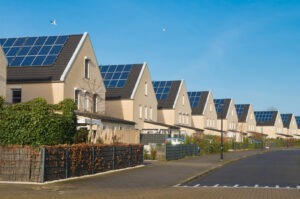 case cu panouri solare