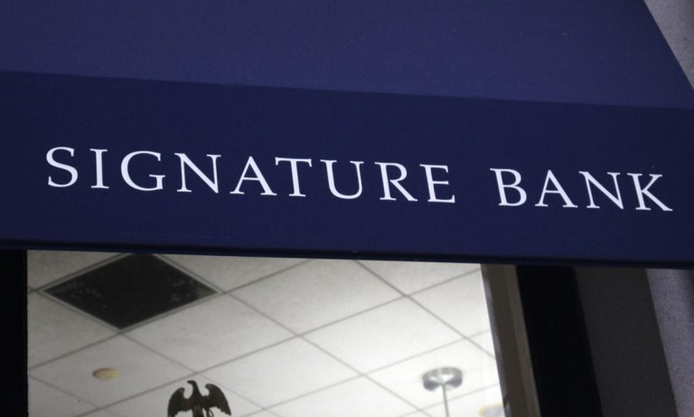 signature-bank-768x461
