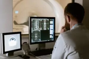 digitalizare spitale medic radiografie