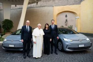 volkswagen Italia vatican